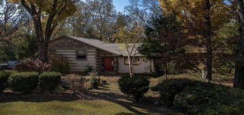 209 Green Harbor Rd, Old Hickory, TN 37138