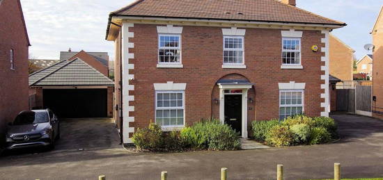 4 bedroom detached house for sale