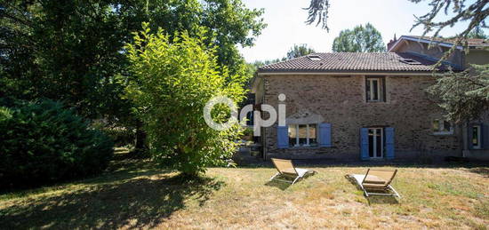 Maison  à vendre, 5 pièces, 4 chambres, 180 m²