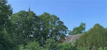 mitten im Dorf mit Blick auf die Dorfkirche- ideal für Senioren