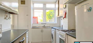 2 bed maisonette to rent