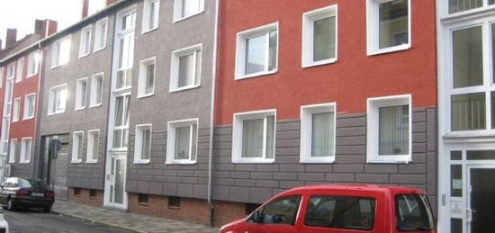 Helle, schöne Wohnung mit Balkon in der Posthofstraße