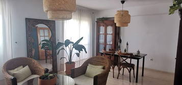 Chalet adosado en venta en calle de la Cruz