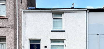 2 bed terraced house for sale