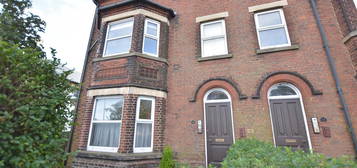 3 bed flat for sale