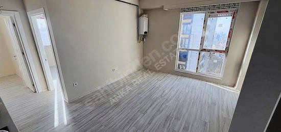 Kadıköy Kozyatağı Satılık 2+1 Boş Kiracısız Daire