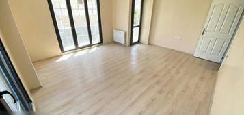 CADDE ZER MUHTEEM 4+1 200 M2 LKS ATI DUBLEKS