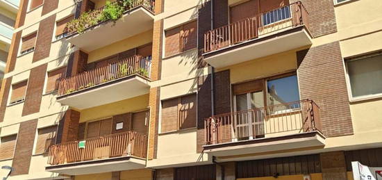 Trilocale via Balilla 16, Via Venezia - Lungofiume Paolucci, Pescara