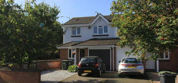 3 bedroom semi-detached house