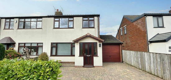 3 bedroom semi-detached house for sale