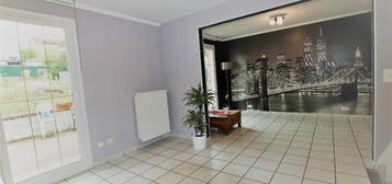 Location maison 6 pièces 105 m²