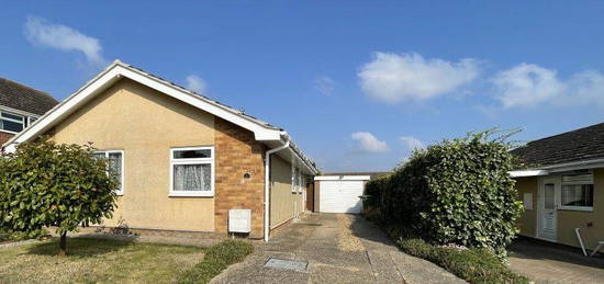 2 bed detached bungalow for sale