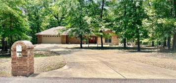 766 Surrey Dr, Lakeview, AR 72642