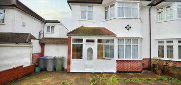 3 bedroom semi-detached house