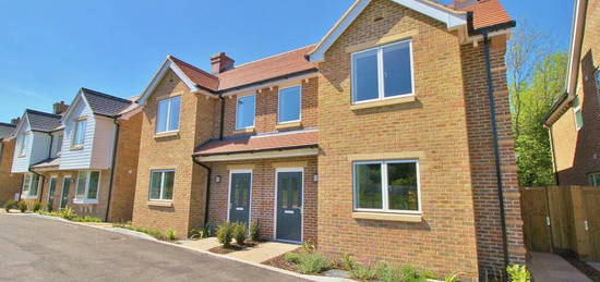 4 bedroom semi-detached house