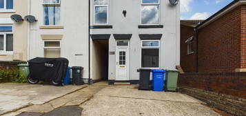 2 bedroom end of terrace house