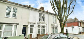 4 bedroom terraced house