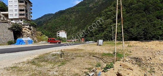 TRABZON AYKARA YOLU ZER DERNEKPAZARIN'DA SATILIK EYALI DARE