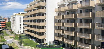 Moderne Neubauwohnung mit großem Balkon und Abstellraum nahe U1 Kagraner Platz…