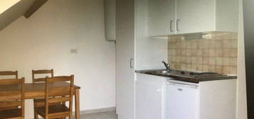 Appartement F2 meublé proche hôpital de Chauny