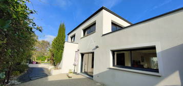 Vente maison 6 pièces 150 m²