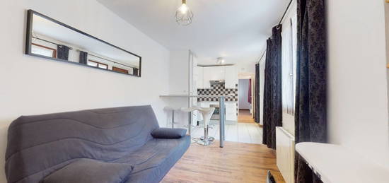 Appartement  à louer, 2 pièces, 1 chambre, 33 m²