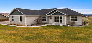 15 Feather Meadow Pl, Three Forks, MT 59752