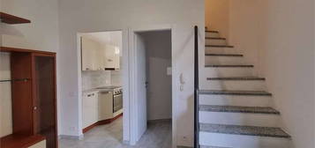 Bilocale 61 m², Bosto, Varese