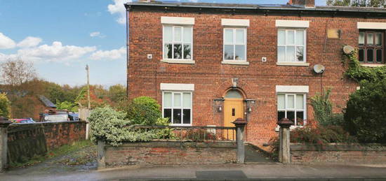 5 bedroom semi-detached house for sale