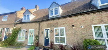 2 bedroom terraced house