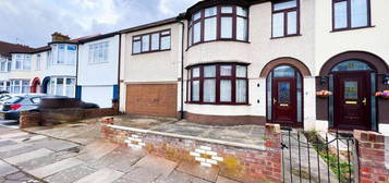 5 bedroom terraced house