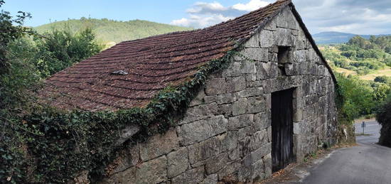 Casa de pueblo en venta en  Eido da Greca - Alen