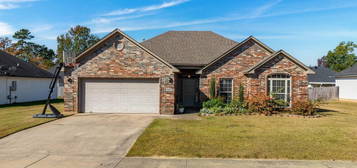 3403 Longmeadow Dr, Bryant, AR 72022