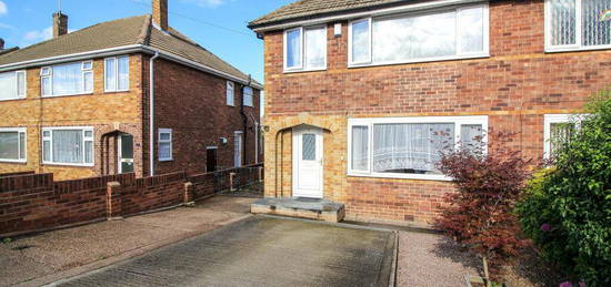 3 bedroom semi-detached house