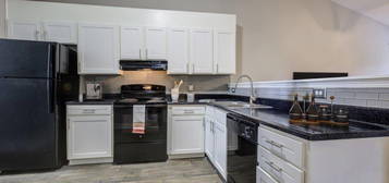 Waters Edge Apartment Homes (NC), Concord, NC 28027