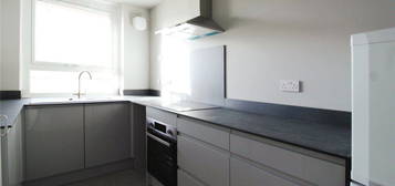 Flat to rent in Little Cross House, Bristol BS3