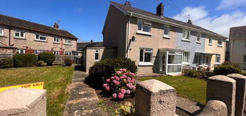 3 bed semi-detached house for sale