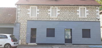 Location appartement 4 pièces 93 m²