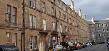 Flat to rent in Drumdryan Street, Tollcross, Edinburgh EH3