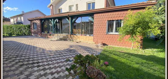 Maison à vendre 8 pièces TARBES (65)