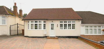 4 bedroom semi-detached bungalow for sale