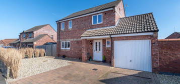 3 bed detached house for sale