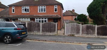 3 bedroom semi-detached house