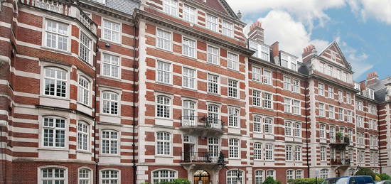 Flat to rent in Hanover House, St John's Wood High Street, St John's Wood, London NW8