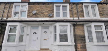 2 bed terraced house to rent