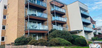 2 bed flat to rent