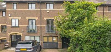 4 bedroom semi-detached house