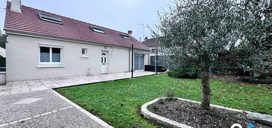 Maison Meung Sur Loire 6 pièce(s) 105m2