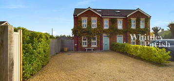 4 bedroom semi-detached house for sale