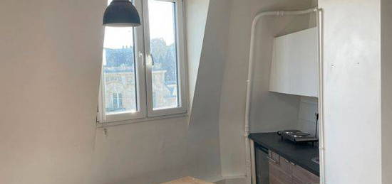 Location studio 16m2 meublé, Paris Gambetta